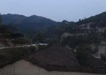 万宁市后安镇北坑村至海南深装基地供水管路工程